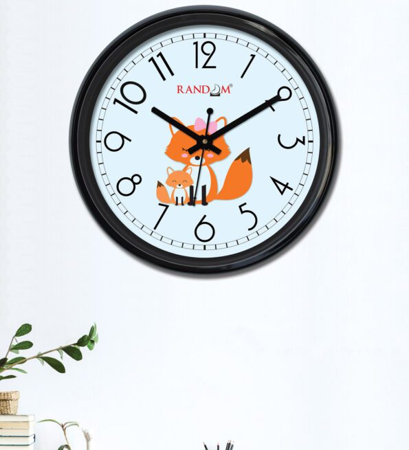 Baby & Momy Fox Wall Clock in Red colour