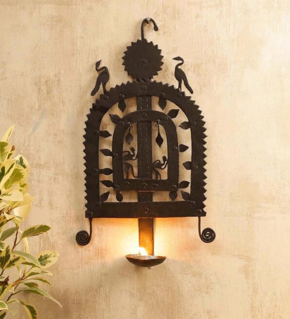 Black Metal Wall Tea Light Holder