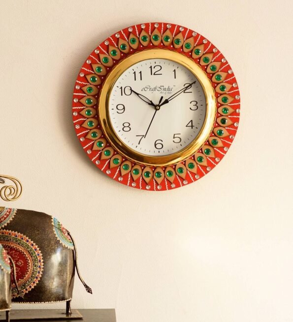 Brown Solid Wood Analog Decorative Wall Clock