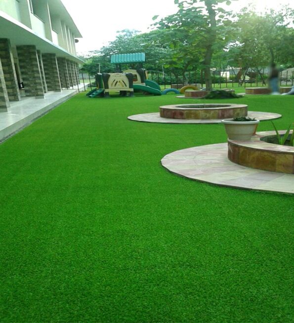 Green Polypropylene High Density 6 X 2 Feet Carpet (20 Mm) Artificial Grass