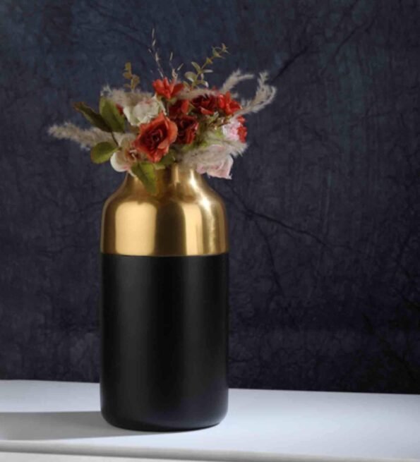 Silver Deidra Mystique (Small) Metal Table Vase
