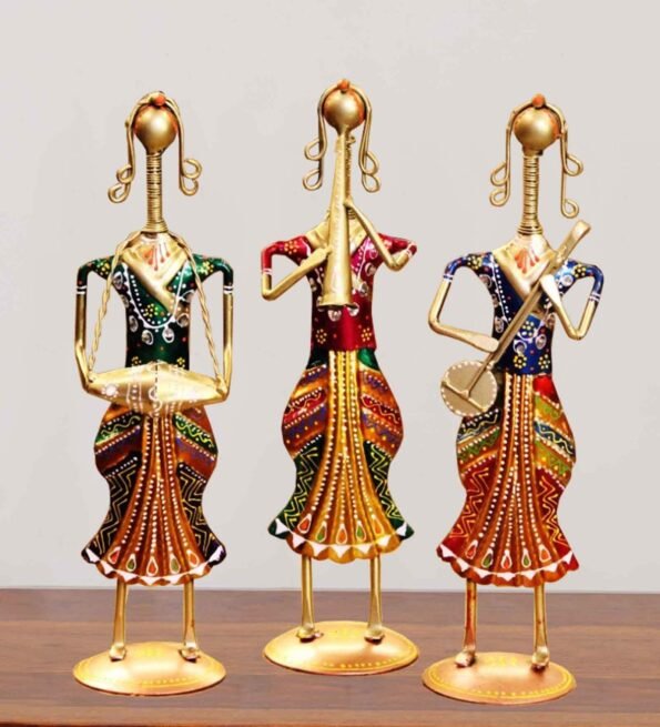 Standing Lady Musician S/3 Table Decor